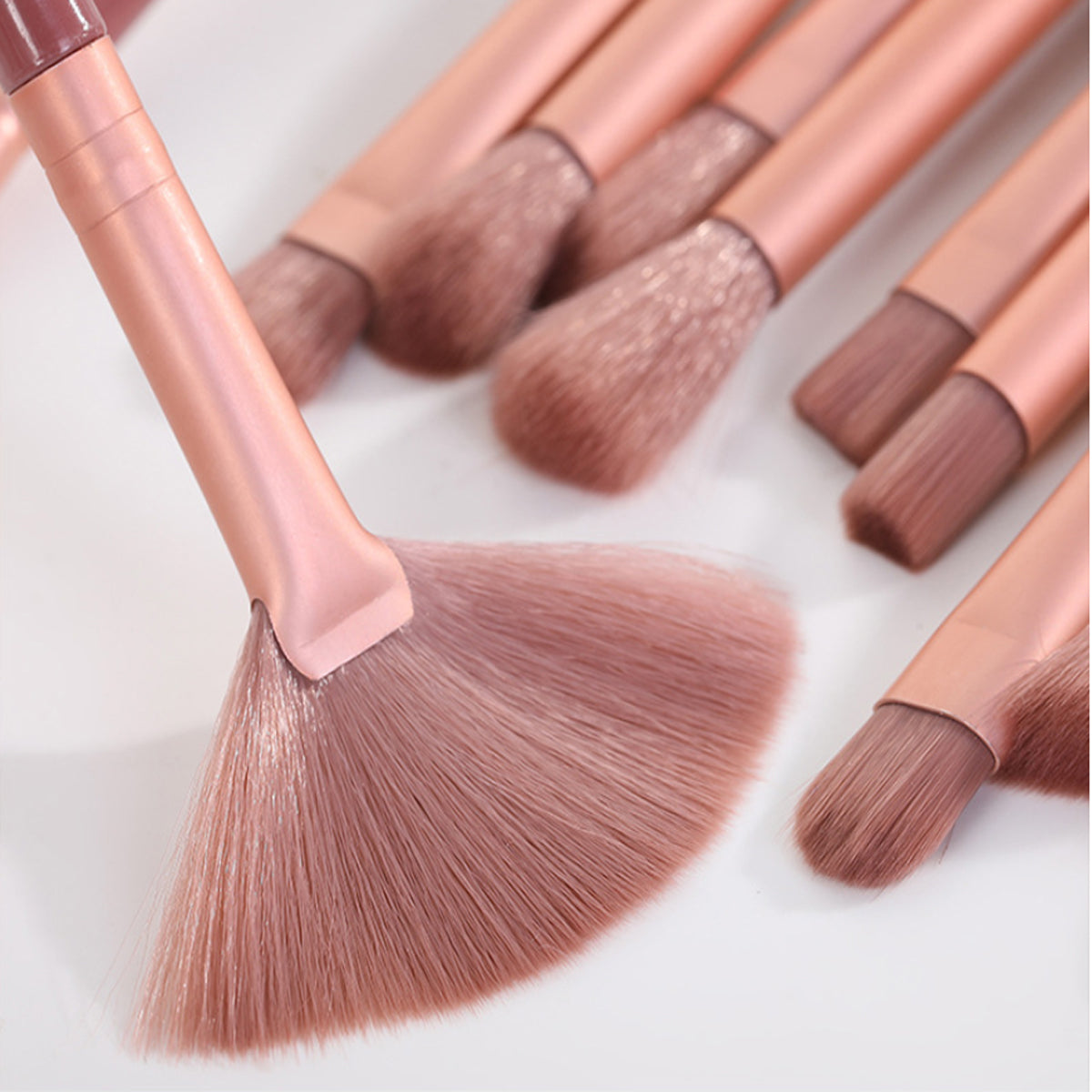 Studio Style 12 in 1 MakeUp Brush Vista Shops