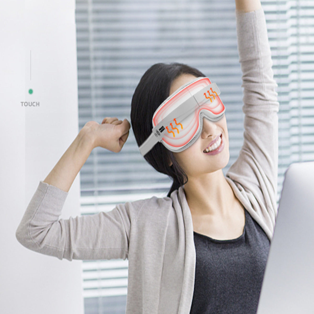 EyeLux Hot And Cold Massager With Bluetooth Music Player Vista Shops