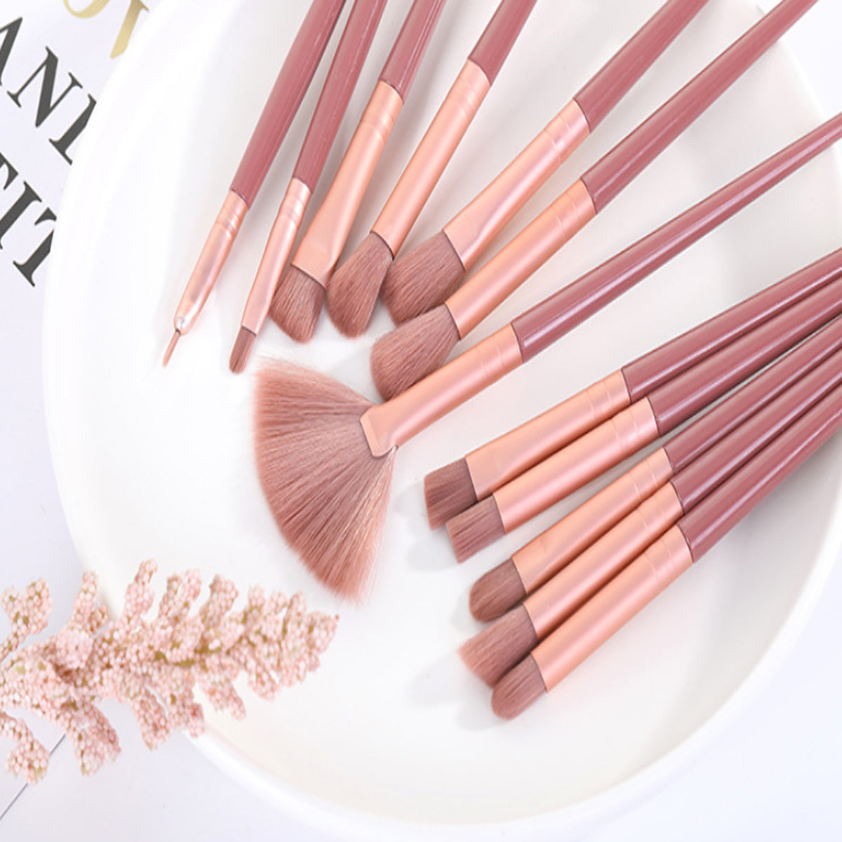 Studio Style 12 in 1 MakeUp Brush Vista Shops